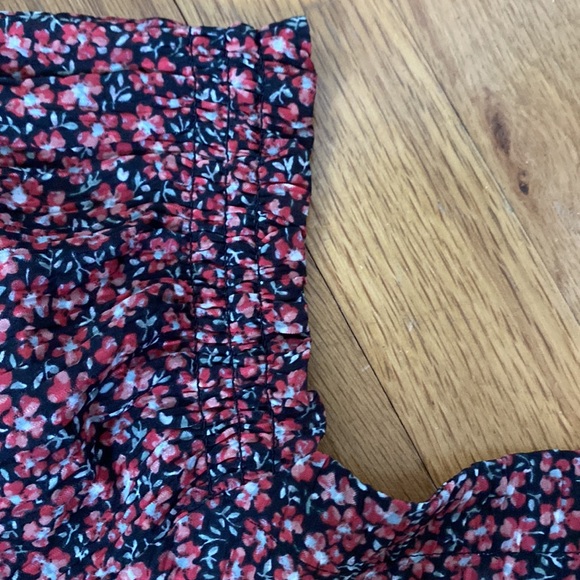 LOFT Peasant Style Top - Picture 9 of 9